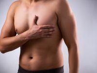 Brustverkleinerung – ein Thema für Frauen und Männer